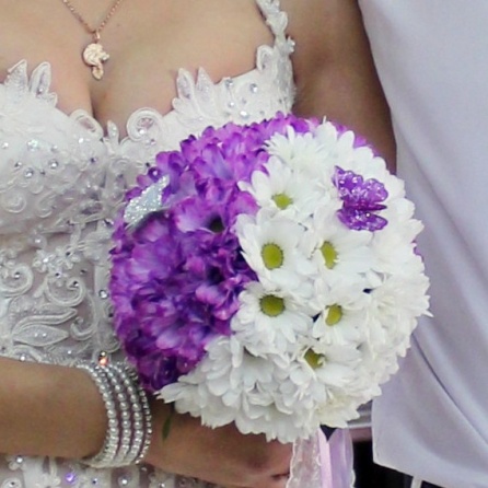 Букет невесты с хризантемой